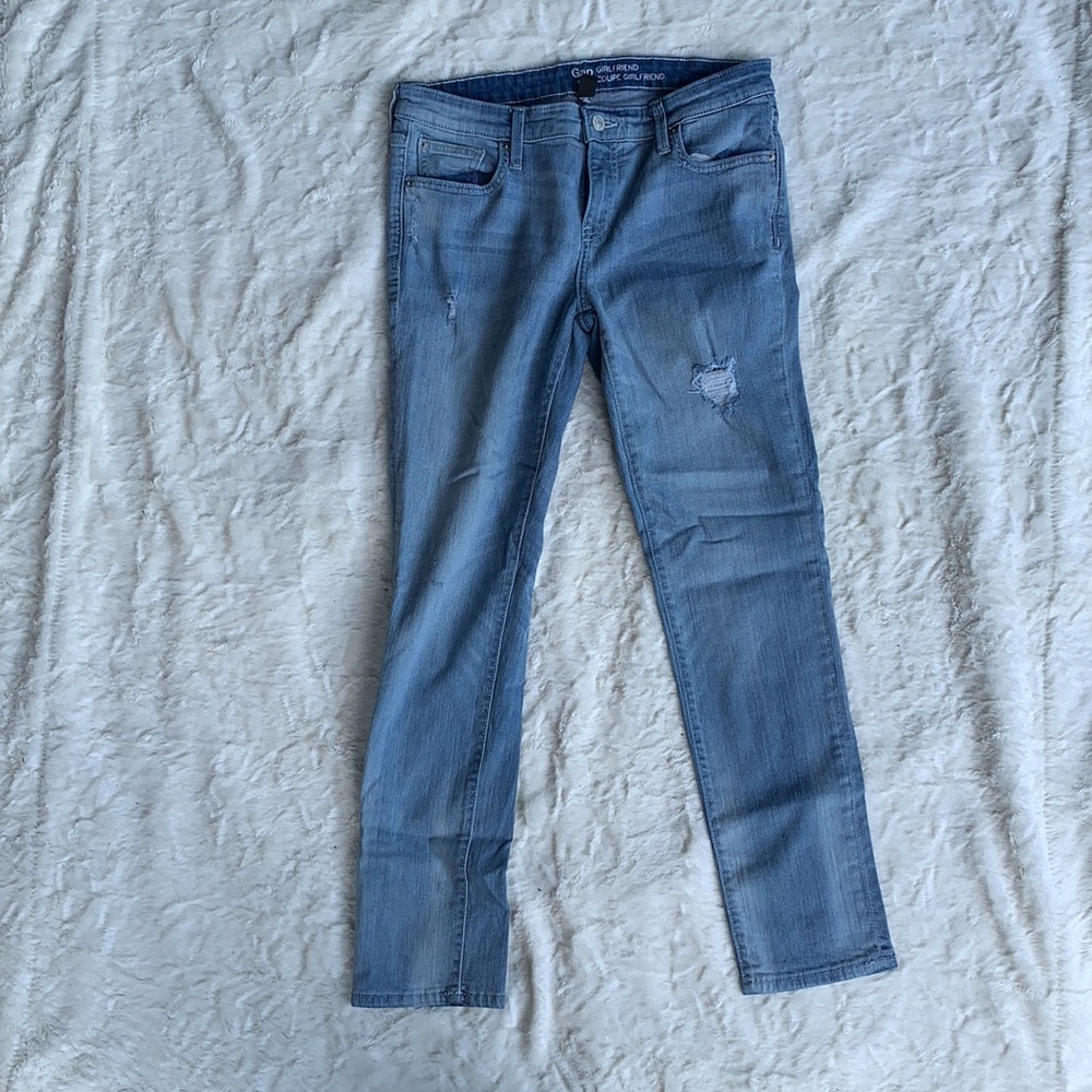GAP girlfriend jeans size4/27R